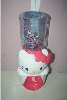 Bình đựng nước uống  mèo Kitty BGN16